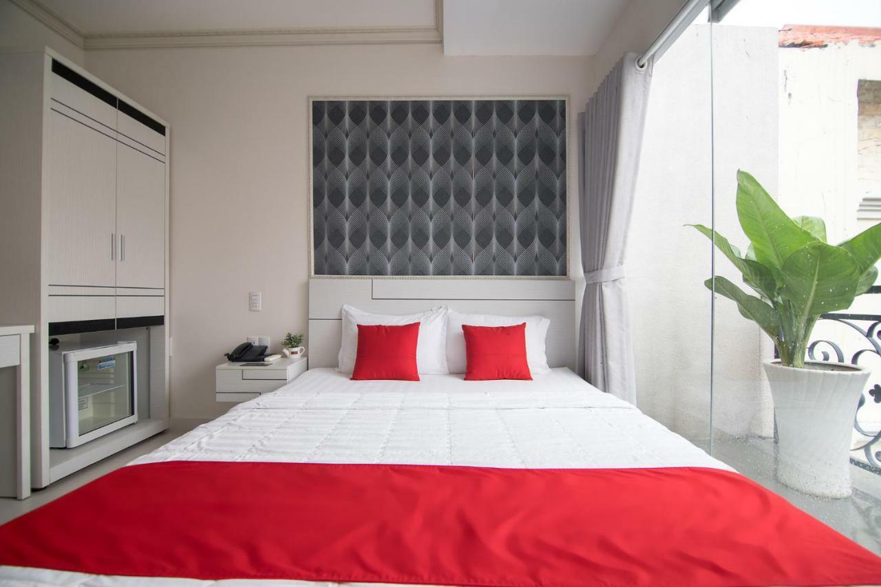 Bin Bin Hotel 4 - Near Sunrise City D7 Ho Či Minovo Město Exteriér fotografie
